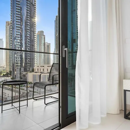 Silkhaus Burj Khalifa View 1Bdr In Burj Crown Apartment Dubai Exterior photo